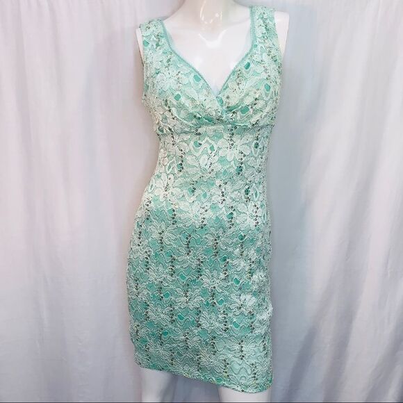Crystal Doll Dresses & Skirts - Crystal Doll mint green lace overlay rhinestone embellished evening dress sz lg